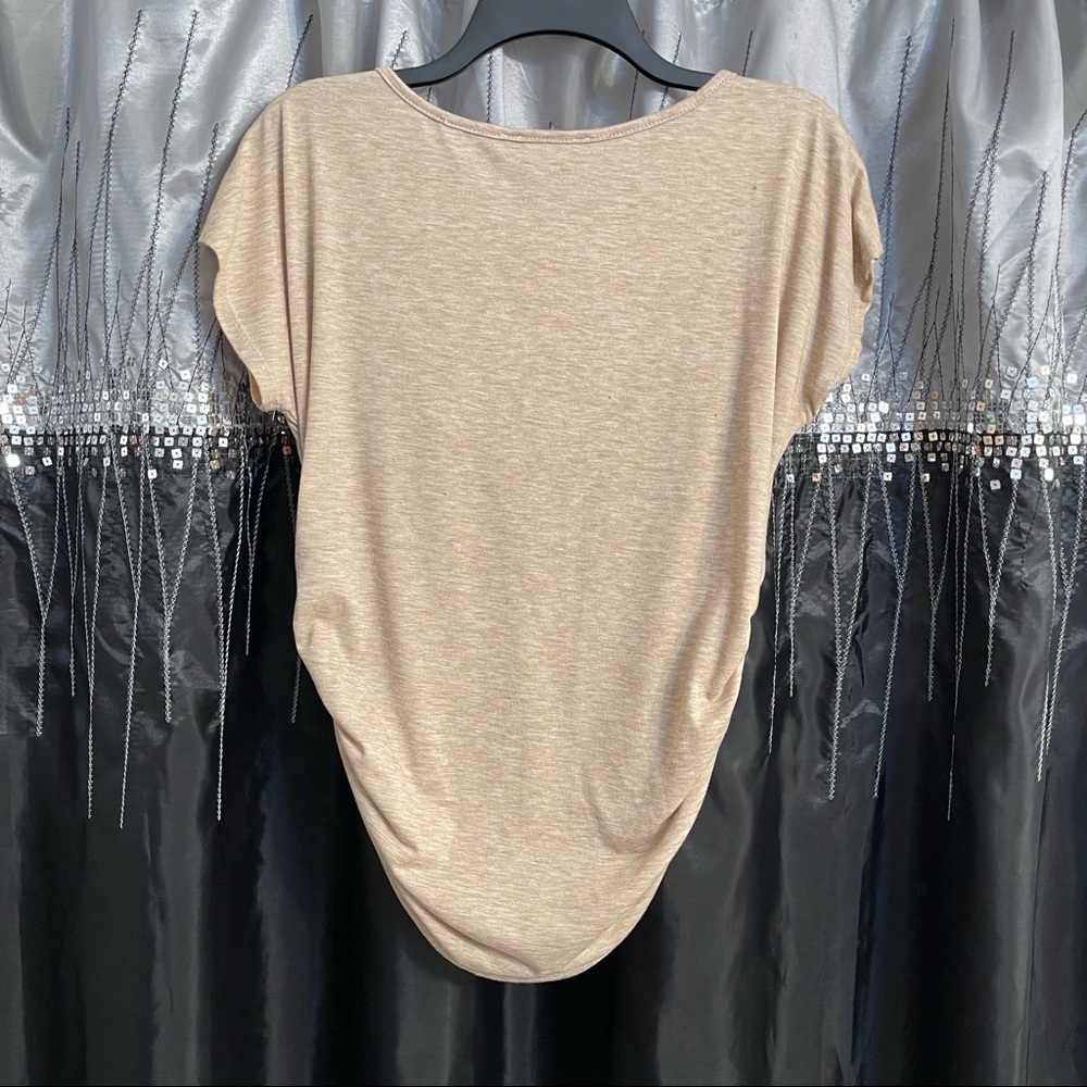 SJS Ruched Arrow Top - Picture 10 of 11